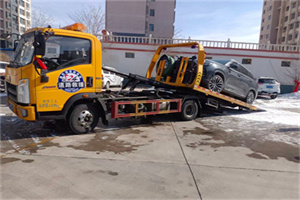 蕉城救援拖车费用怎么算